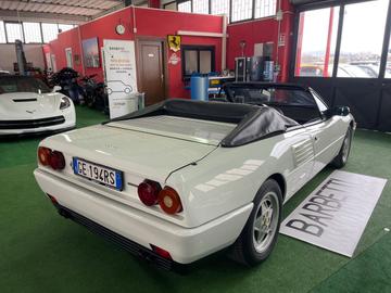 1990 Ferrari MONDIAL 照片 4