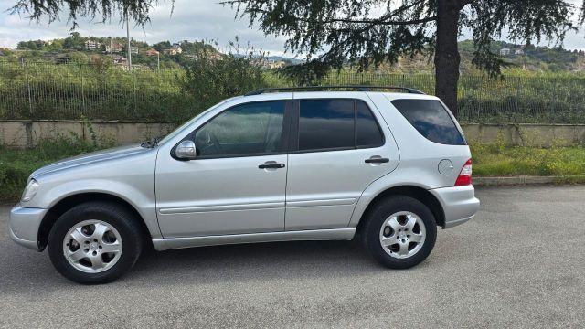 Mercedes-Benz Mercedes-benz ML 350 v6benzina A.S.i