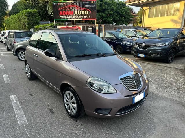 Lancia LANCIA Ypsilon 1.2 69 CV Elle