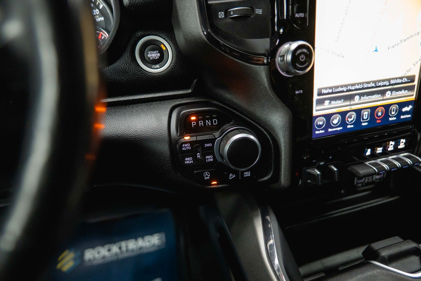 Fahrzeugabbildung Dodge RAM 5.7 V8 HEMI 4x4 Built to Serve LONG AxleLock