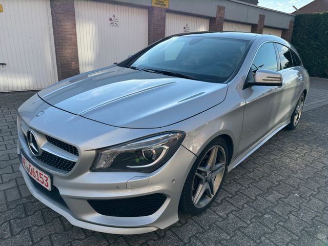 Mercedes-Benz CLA 200 4Matic AMG Sport-Leder-Navi-Xenon-Pano