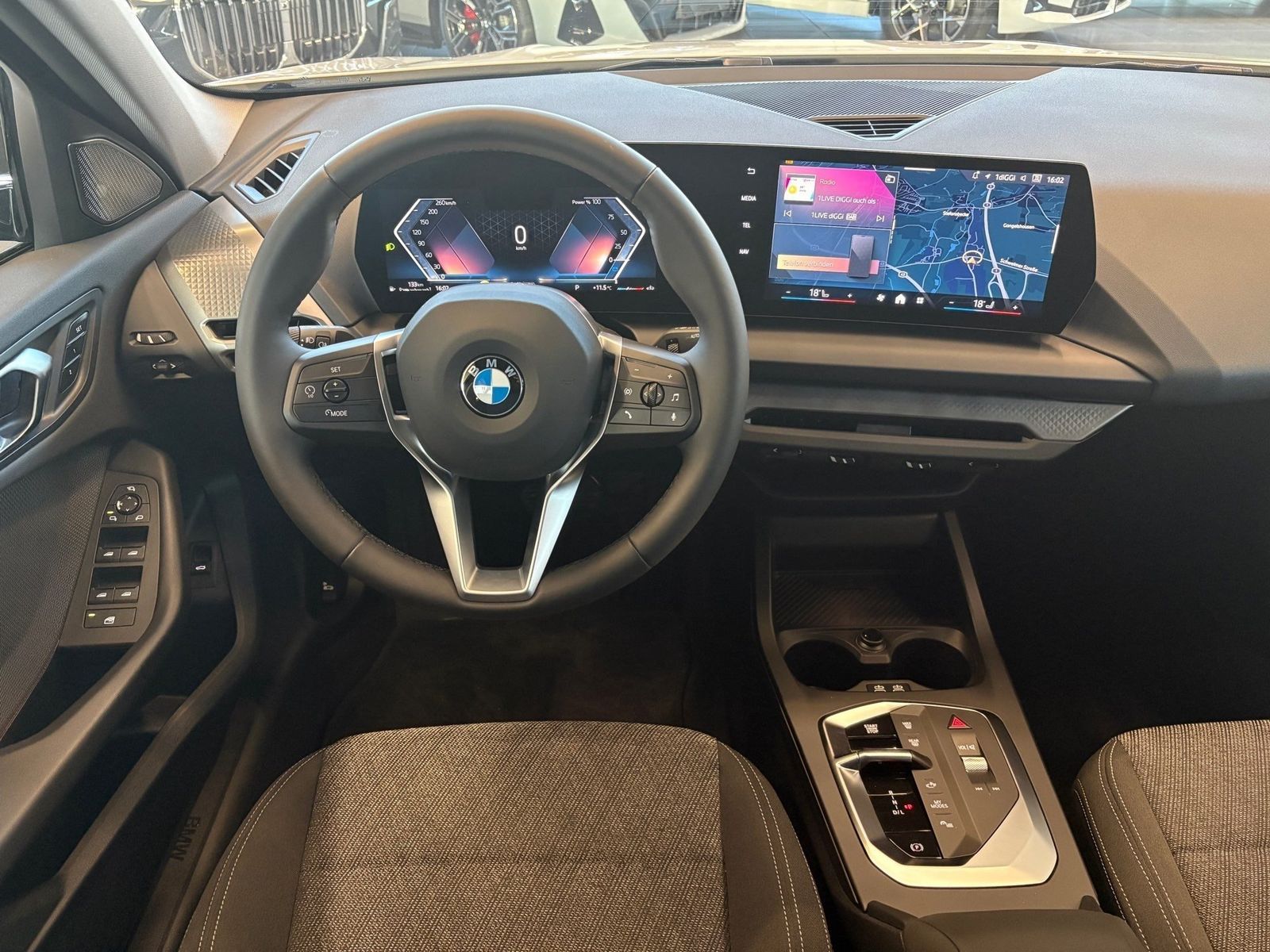 BMW 120 - Bild 8