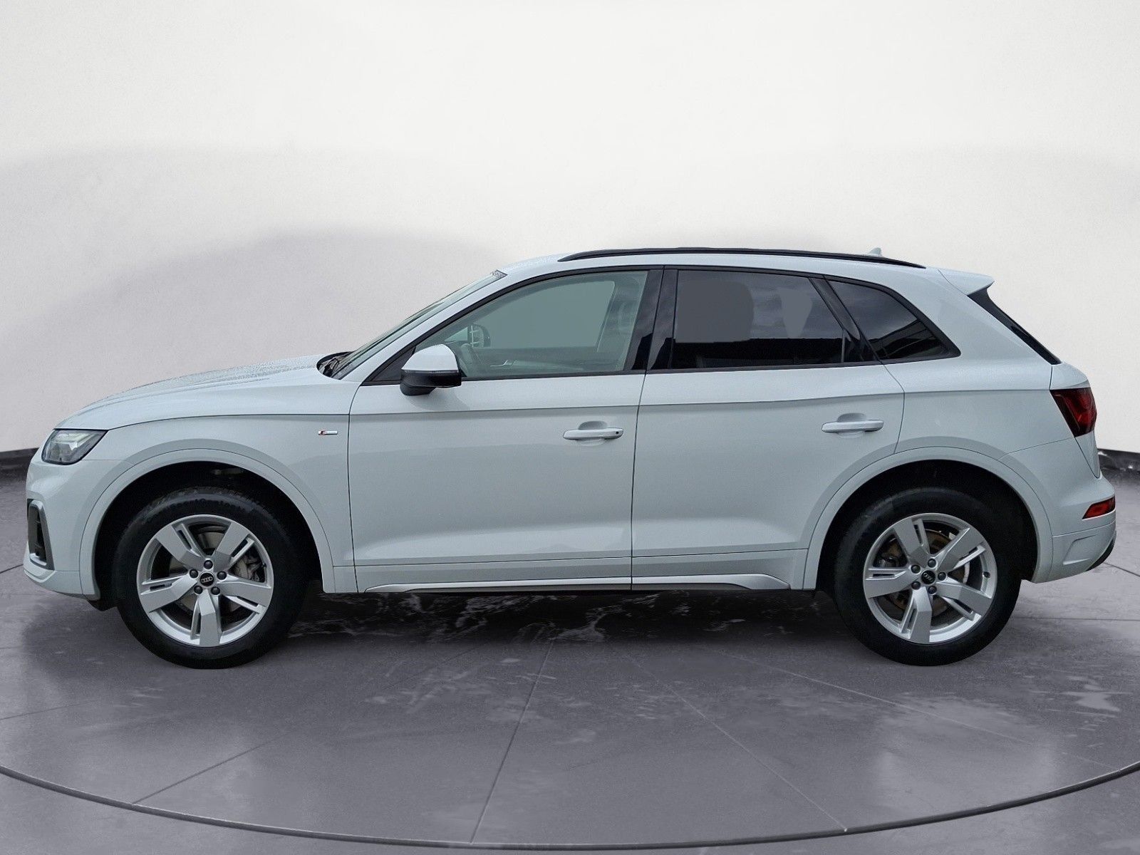 Audi Q5 S line 40TDI quattro S tronic AHK AssistTour imagem 3