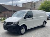 Volkswagen T6 Transporter 2.0TDI LR *HU/AU Neu*1.Hand*Klima - VW T6 Transporter Gebrauchtwagen in Berlin