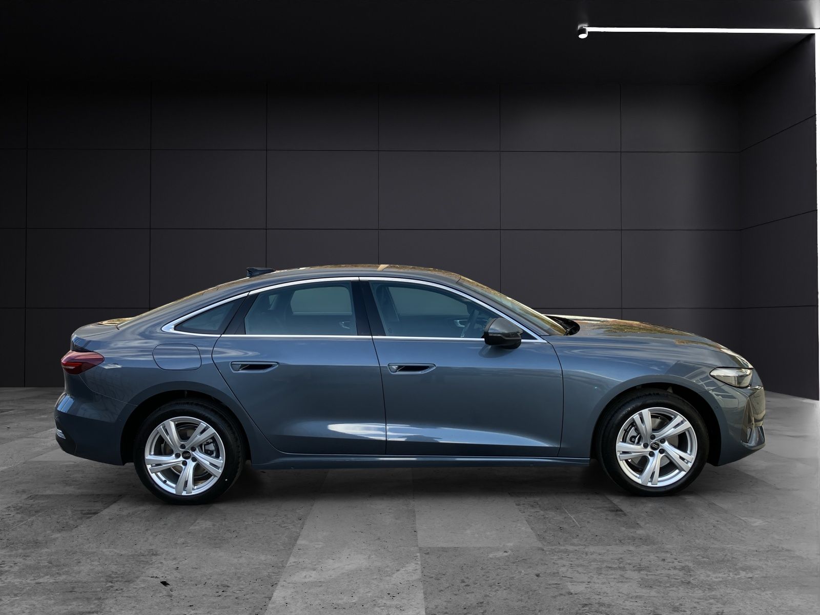 Fahrzeugabbildung Audi A5 Limousine TFSI S tronic LED Navi ACC RFK SH P