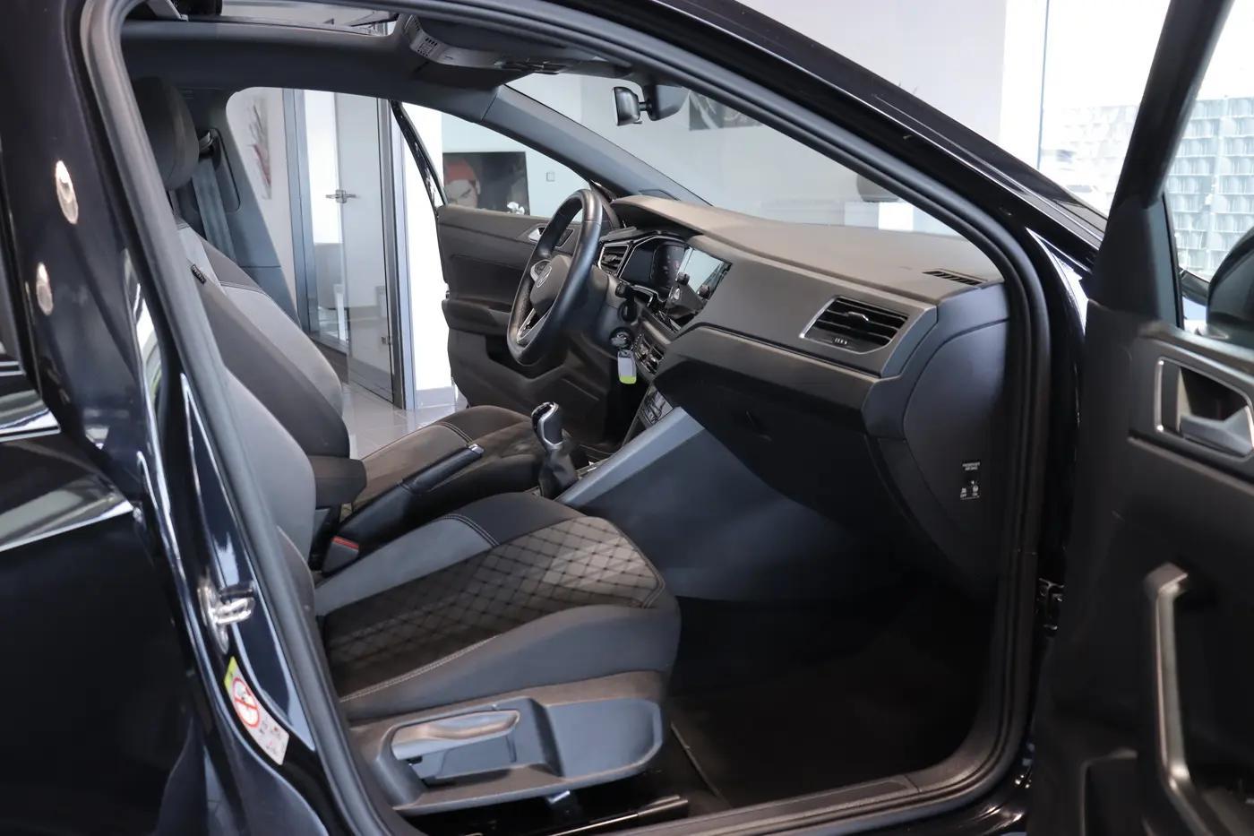 VOLKSWAGEN TAIGO 1.0 TSI 116ch R-LINE BVM Toit pano ouvrant Digital cockpit - 1ERE MAIN
