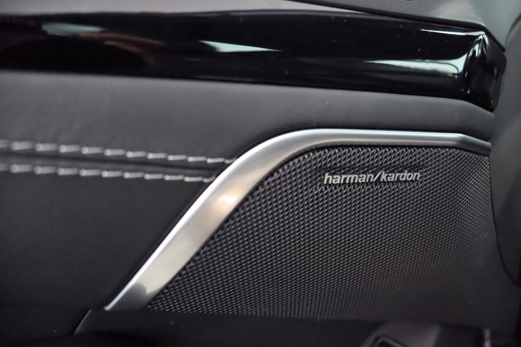 Mercedes-Benz SL 63 AMG