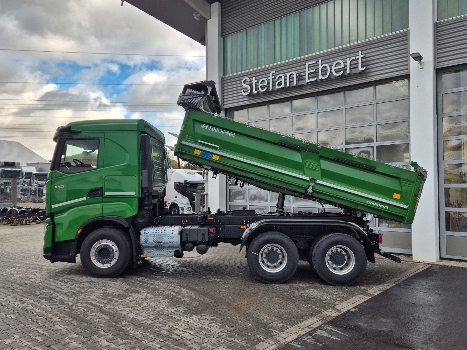 Fahrzeugabbildung Iveco AS300X58Z HR ON+ Meiller Bordmatic AHK Intarder