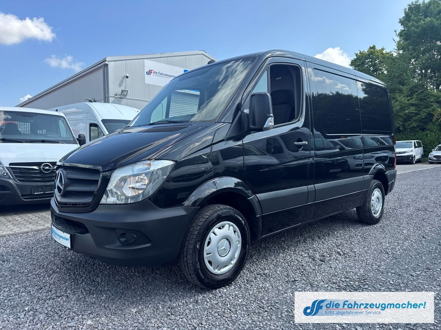Fahrzeugabbildung Mercedes-Benz Sprinter II Kasten 211 CDI AHK el.SP Spieg. behe