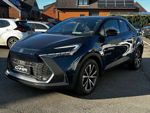 Toyota C-HR 2.0 Plug-In Hybrid 2x4 NG Team Deutschland,