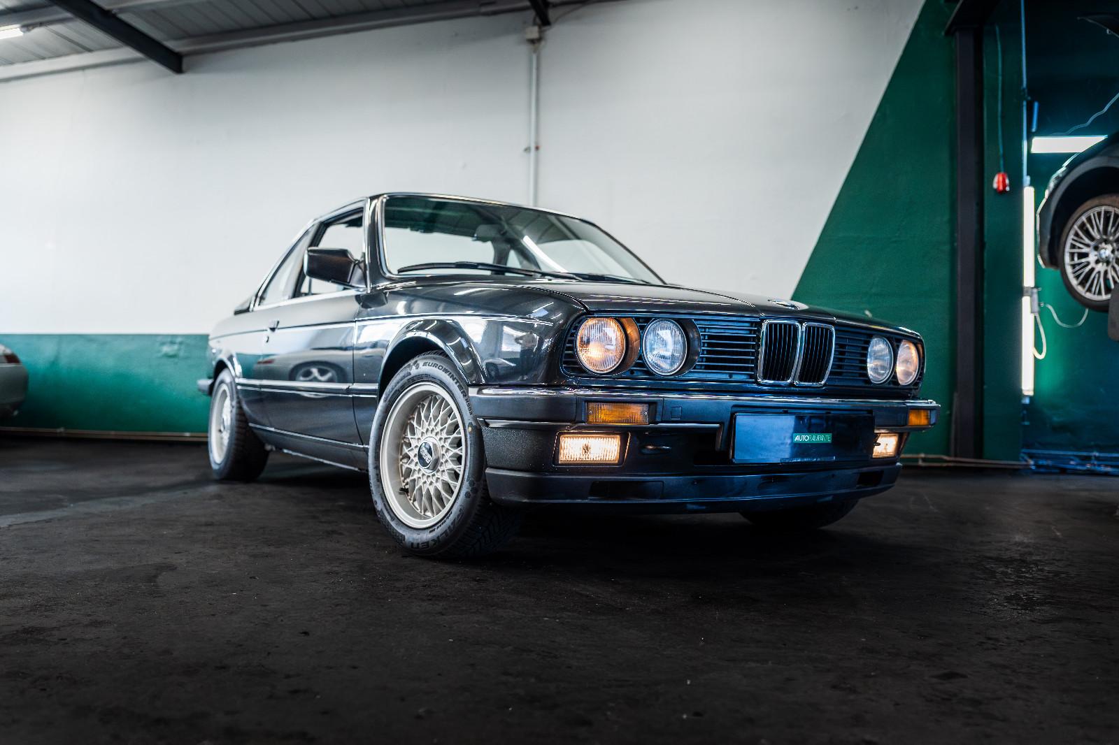 BMW 323i BAUR TC * D-Land* BBS * Leder * Trockeneis