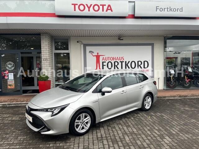 Toyota Corolla Touring Sports 2.0 Hybrid 'Teamplayer' -