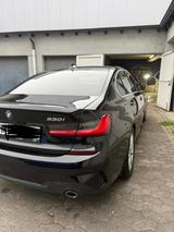 BMW 330i M Sport Automatic M Sport - BMW 330 in Hagen