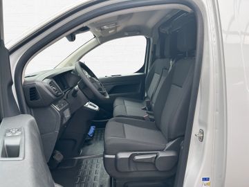 Fotografie 9 des Opel Vivaro 2.0 L2 Autom. AHK LED Boden