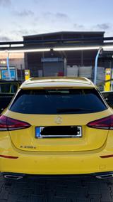 Mercedes-Benz 250e Hybrid