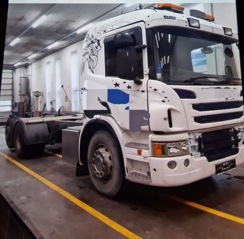 Scania P 440 6X2