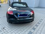 Audi TT Roadster 2.0 TFSI S tronic quattro - - Audi TT aus 2011: Cabrio