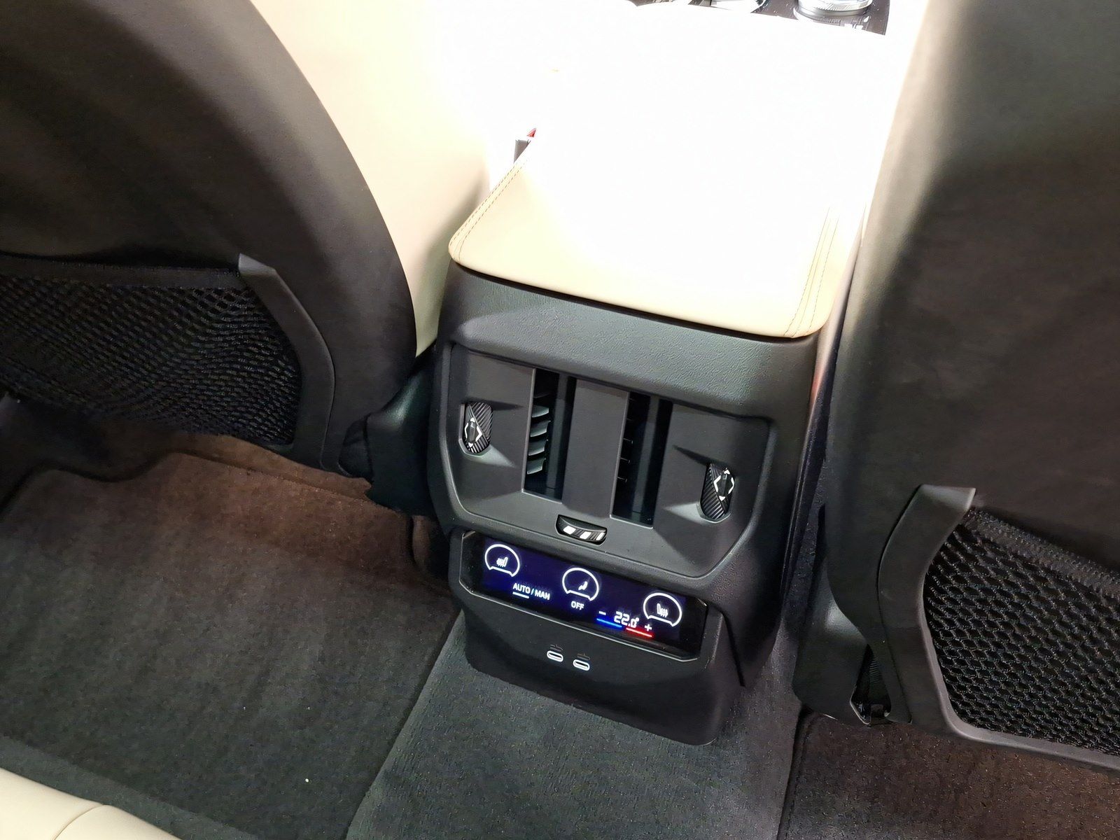 BMW X3 M50 - Bild 17