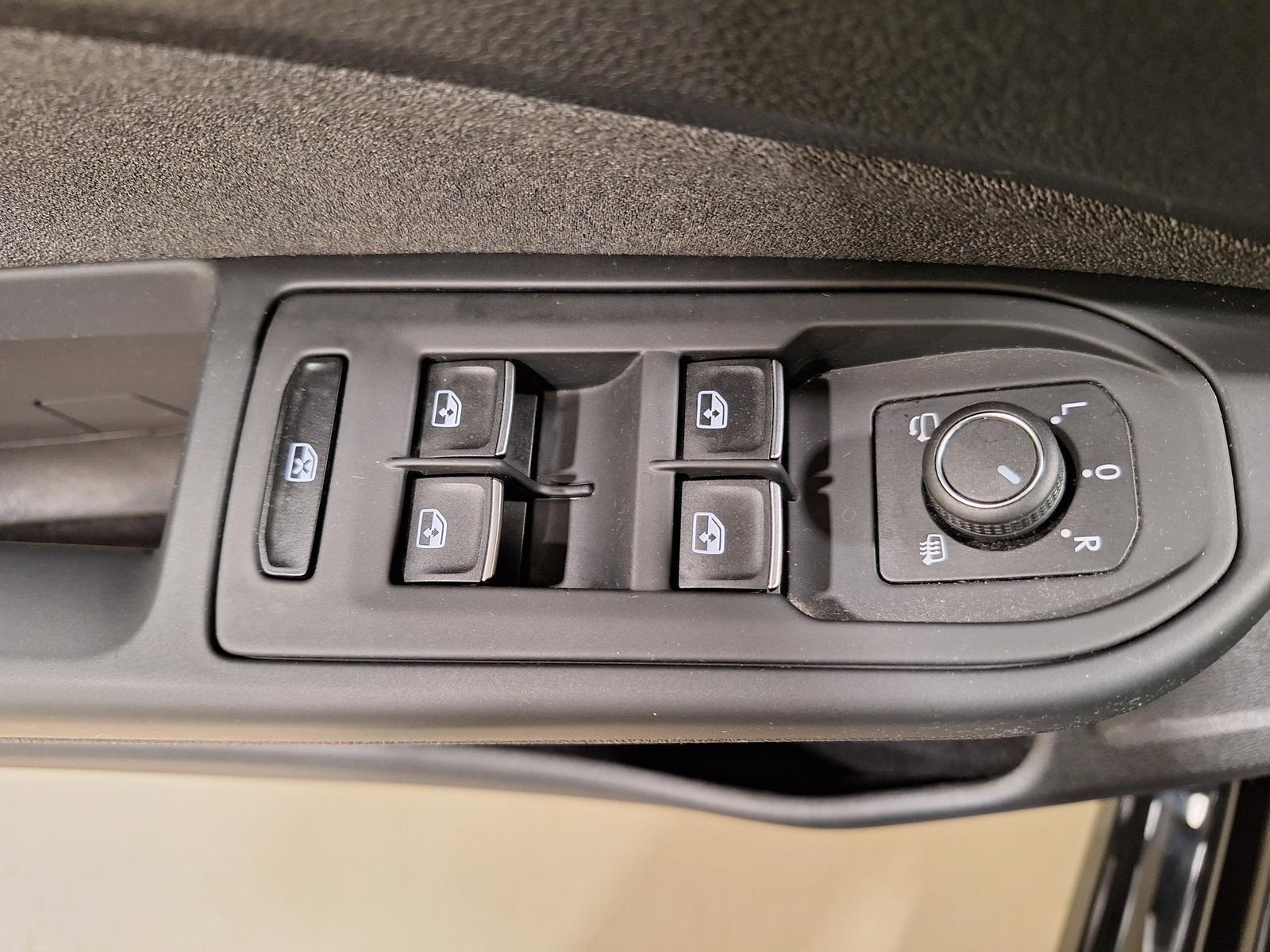Volkswagen Golf Variant 2.0 TDI DSG Life FACELIFT HuD AHZV, миниатюра 25