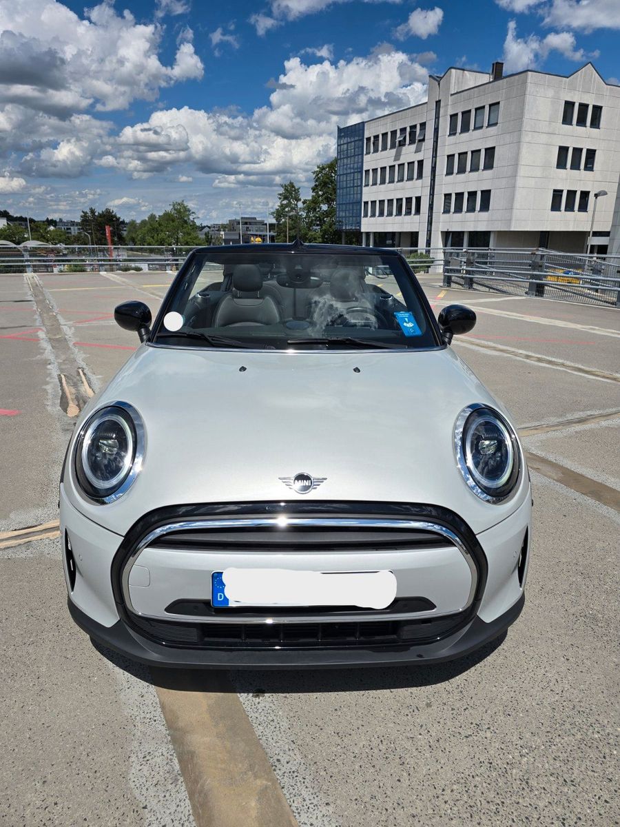 MINI Mini Cooper Cabrio 136 PS mit Gangschaltung
