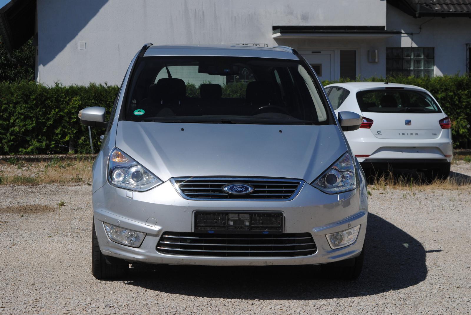 Ford Galaxy 2012 — interior