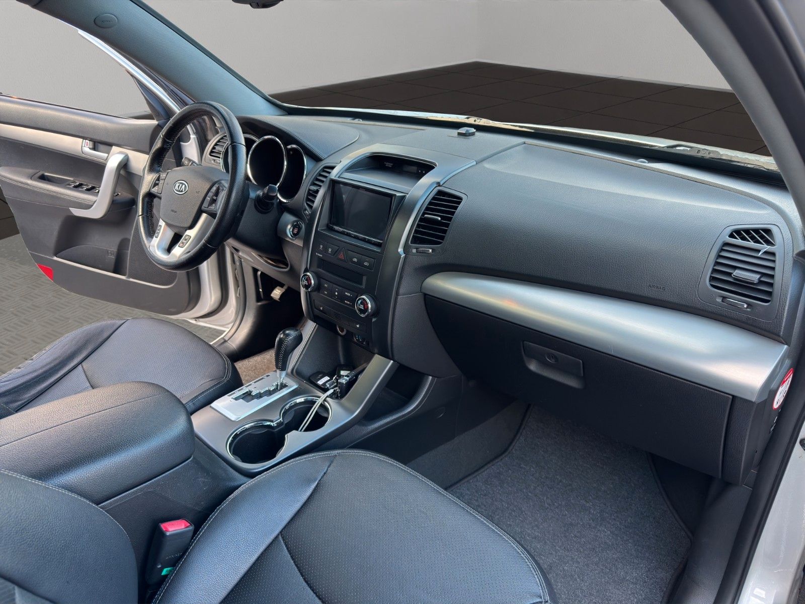 Fahrzeugabbildung Kia Sorento Spirit 4WD Automatik/Leder/Navi/Kamara/