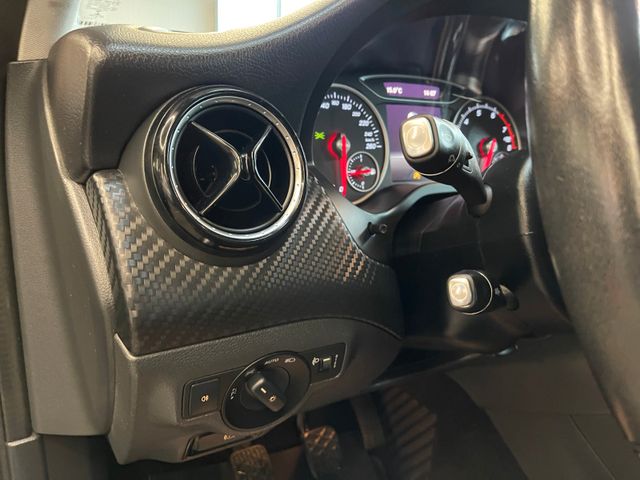 Mercedes-Benz GLA 180 *Kamera*PDC*Navi*Klima*Tempomat*