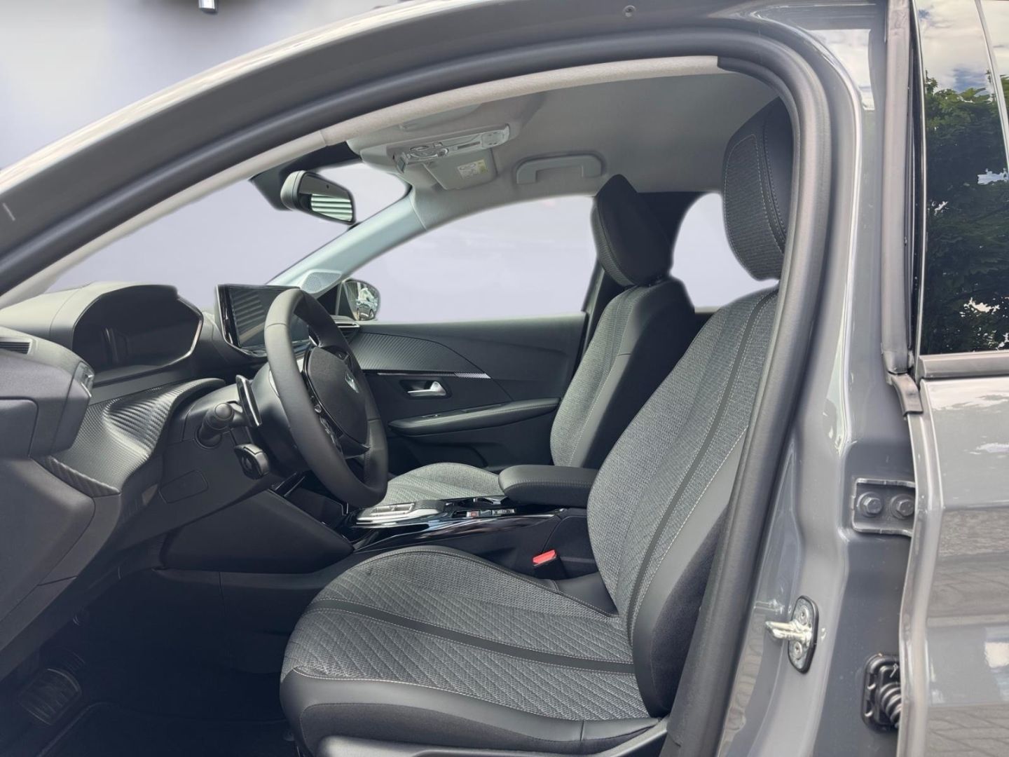 Peugeot 208 - Bild 8