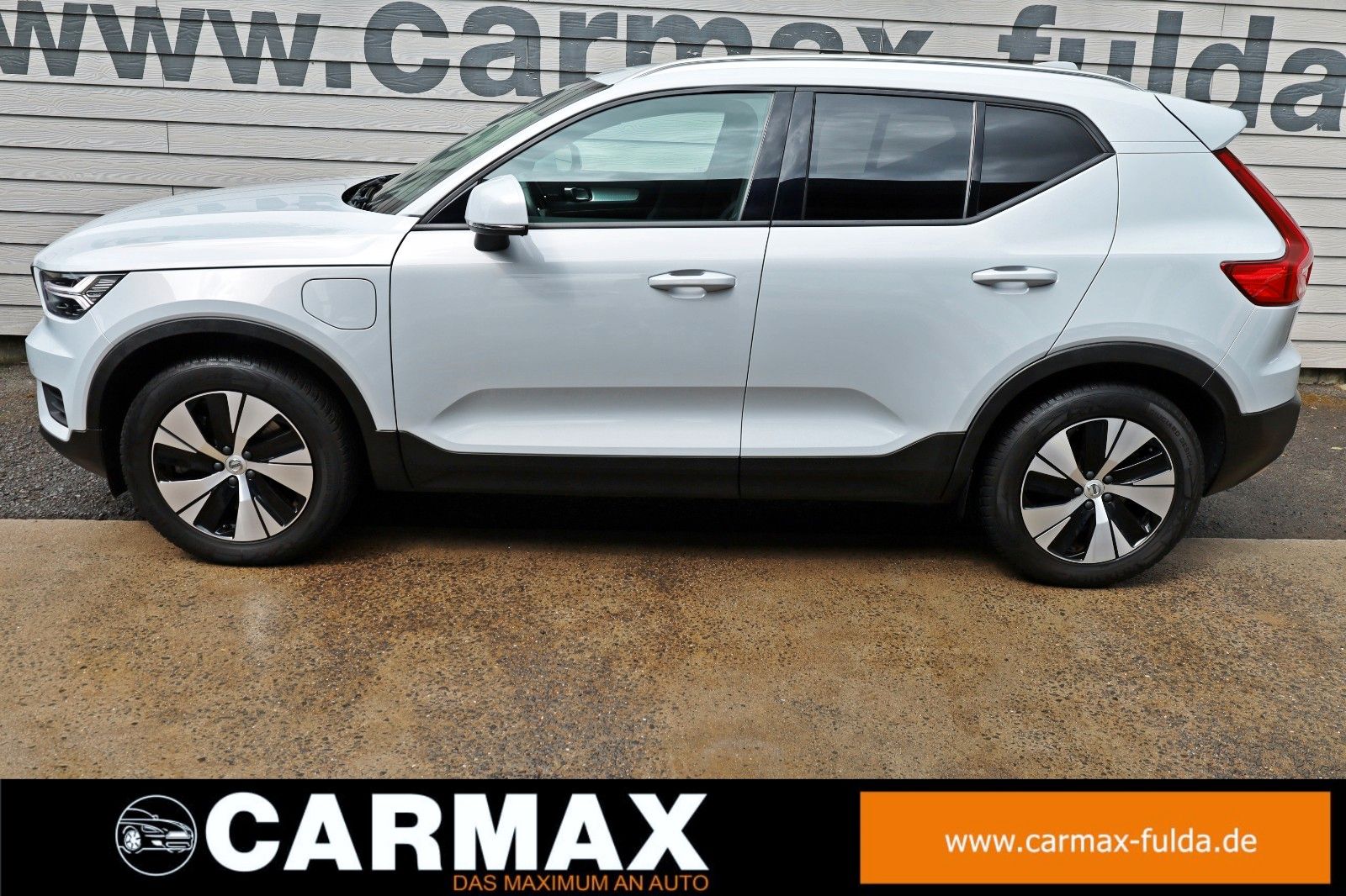 Fahrzeugabbildung Volvo XC40 Inscription Recharge TLeder,Navi,LED,SH,PDC