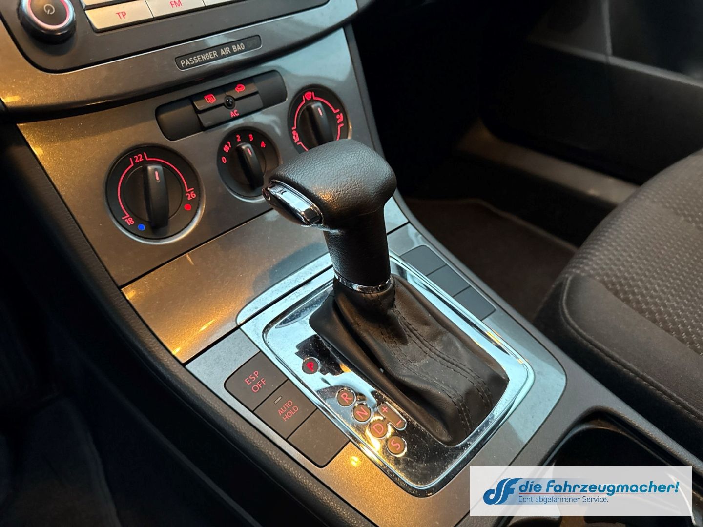 Fahrzeugabbildung Volkswagen Passat Variant Trendline *KLIMA *EXPORT