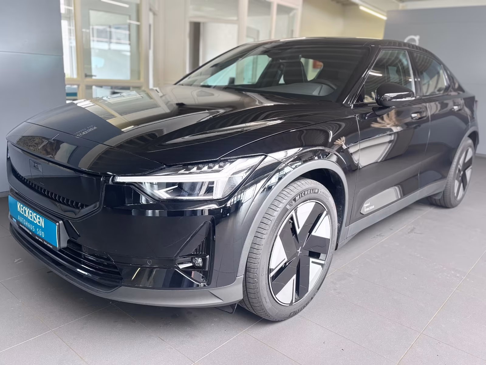 Polestar 2 Long Range Single  Plus-Paket