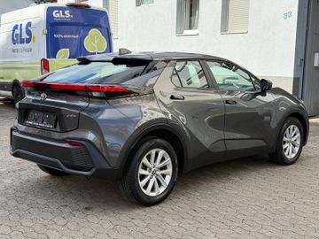 Toyota C-HR - 4