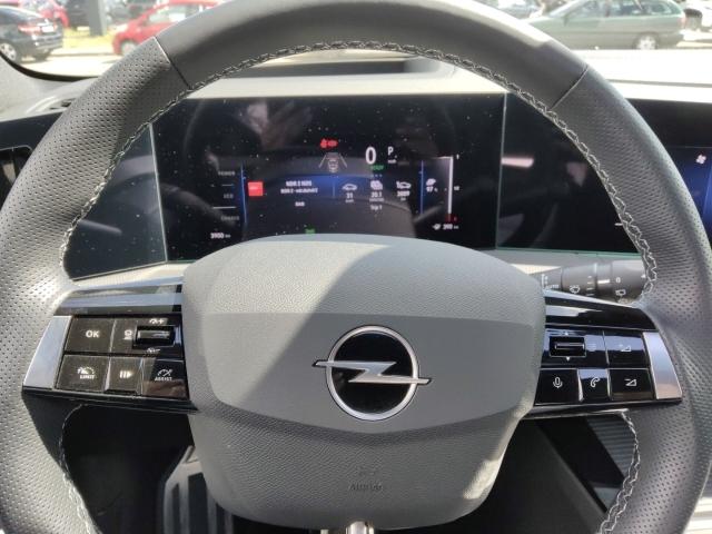 Opel Astra Electric Ultimate Panodach 360 Kamera LED 
