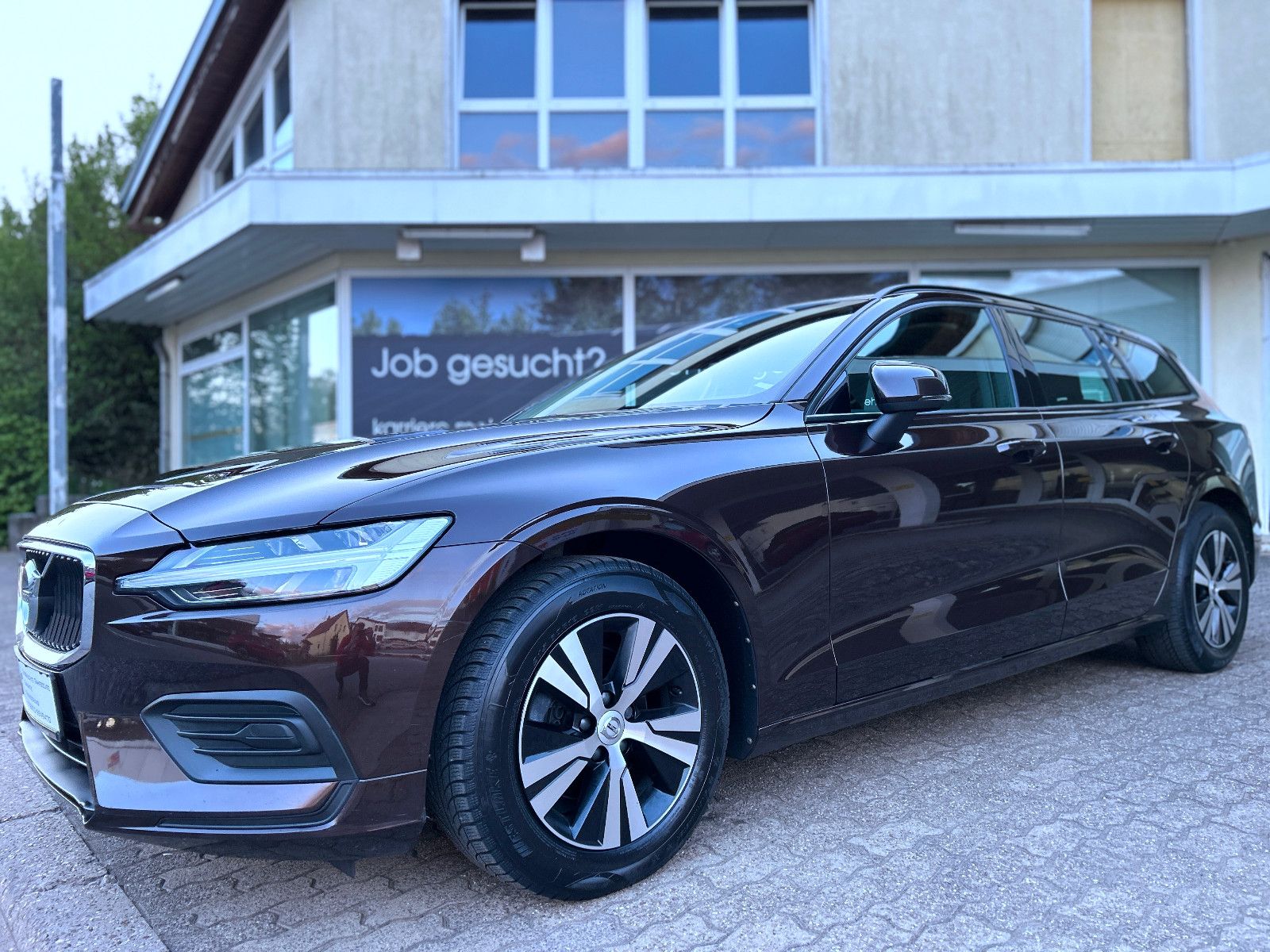 Volvo V60 Kombi 2,0 Ltr. Navi LED Kamera Pdc Tüv NEU