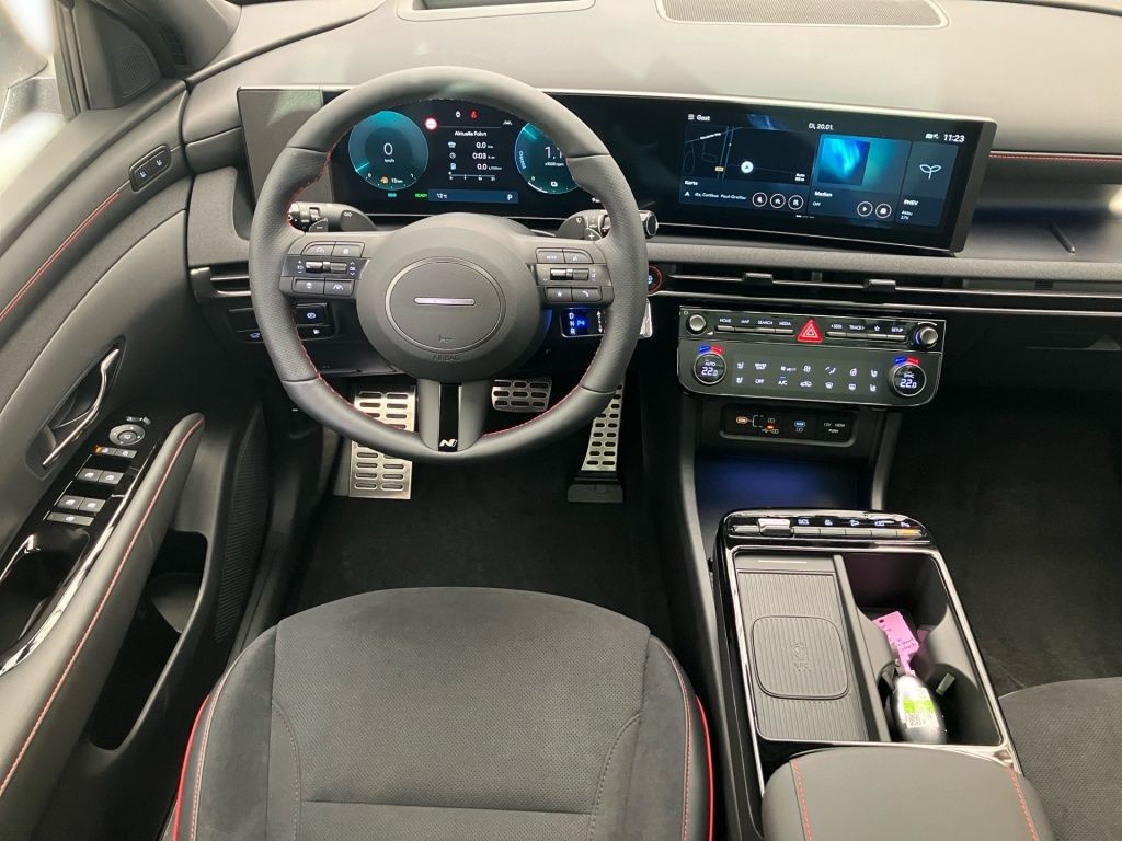 Fahrzeugabbildung Hyundai TUCSON PHEV 1.6 T-GDi 2WD 6-AT N-Line X 4xSHZ