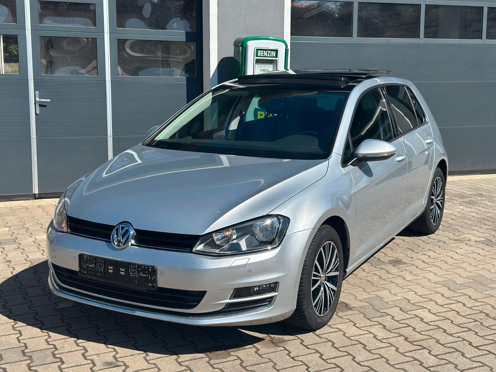 Volkswagen Golf VII Lim. Allstar BMT Panoramadach