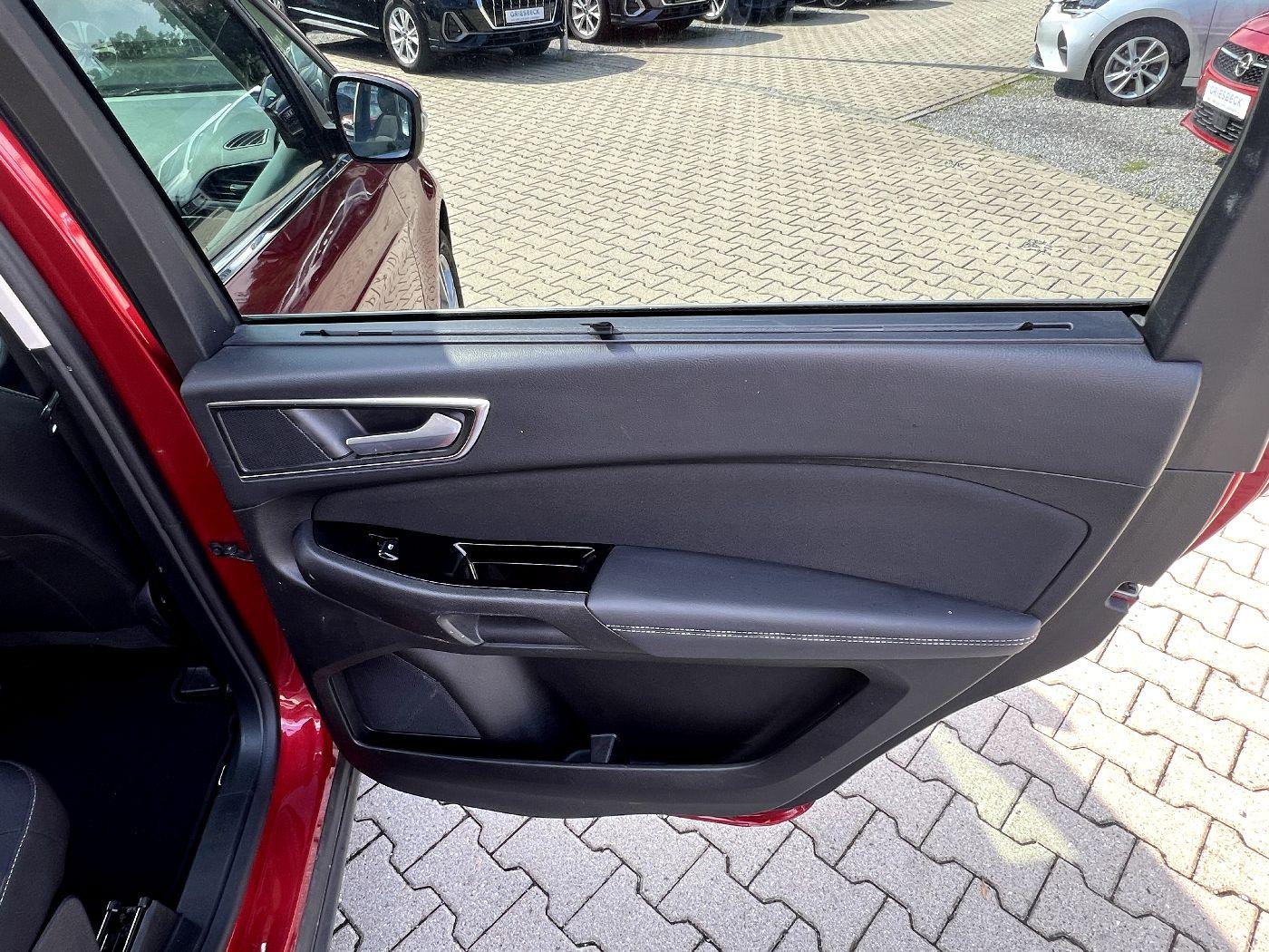 Ford Galaxy 2.0 EcoBlue AWD Titanium LED Nav AHK Pano