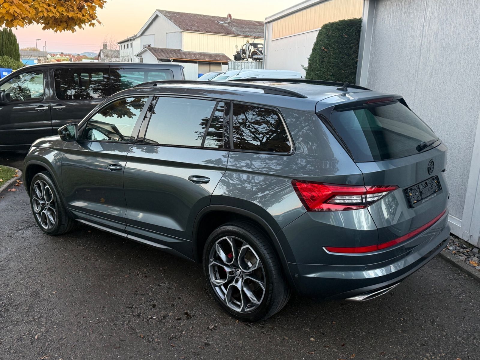 Skoda Kodiaq RS 4x4!7 sitze!Standheizung!Navi!Cockpit! imagem 2