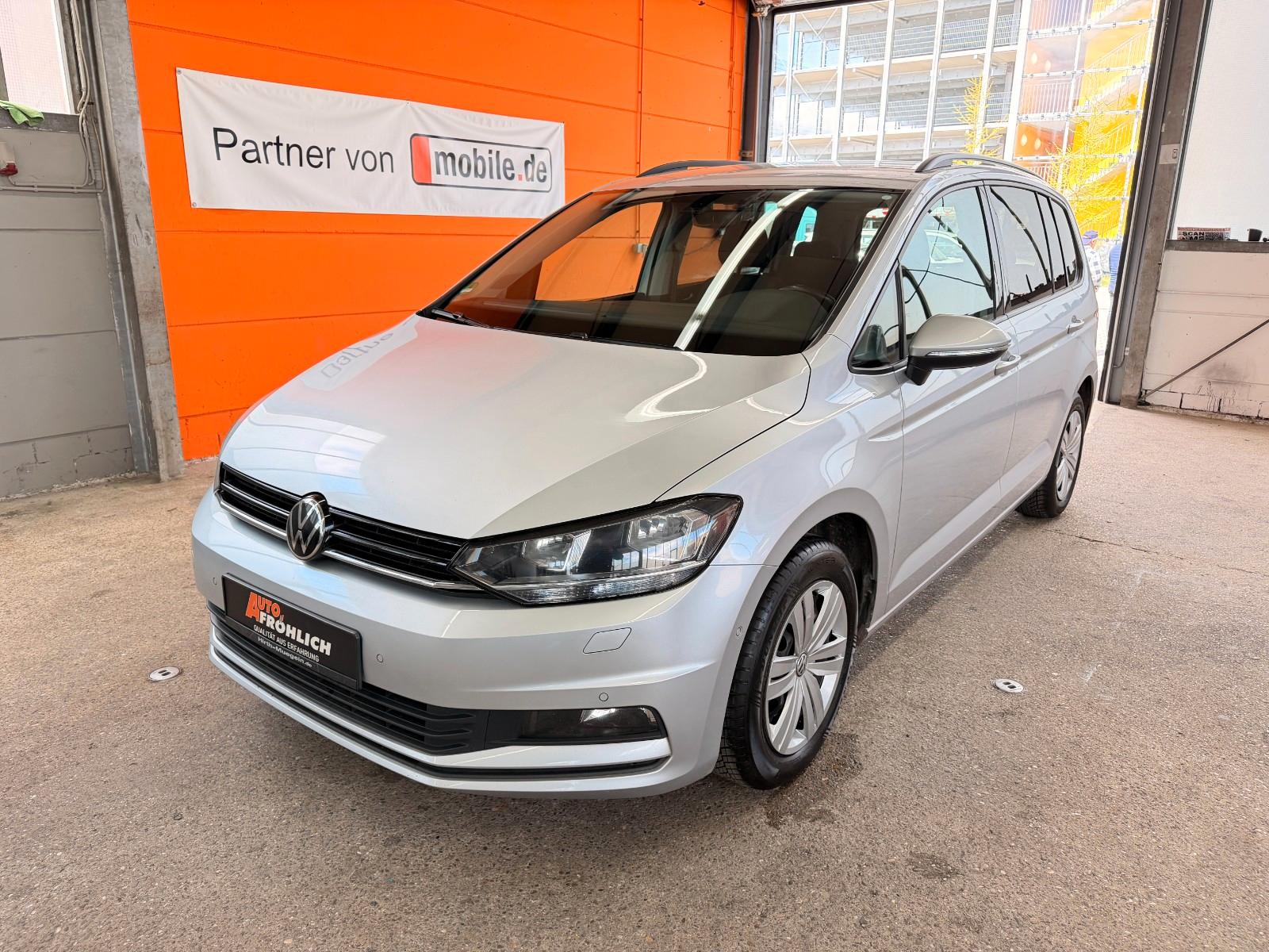 Volkswagen Touran 2.0 TDI DSG BlueMotion Technology 7 Sitze