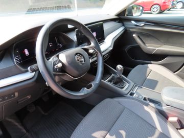 Fotografie 15 des Skoda Octavia Combi Ambition 1.5 TSi Navi 17`ALU LED