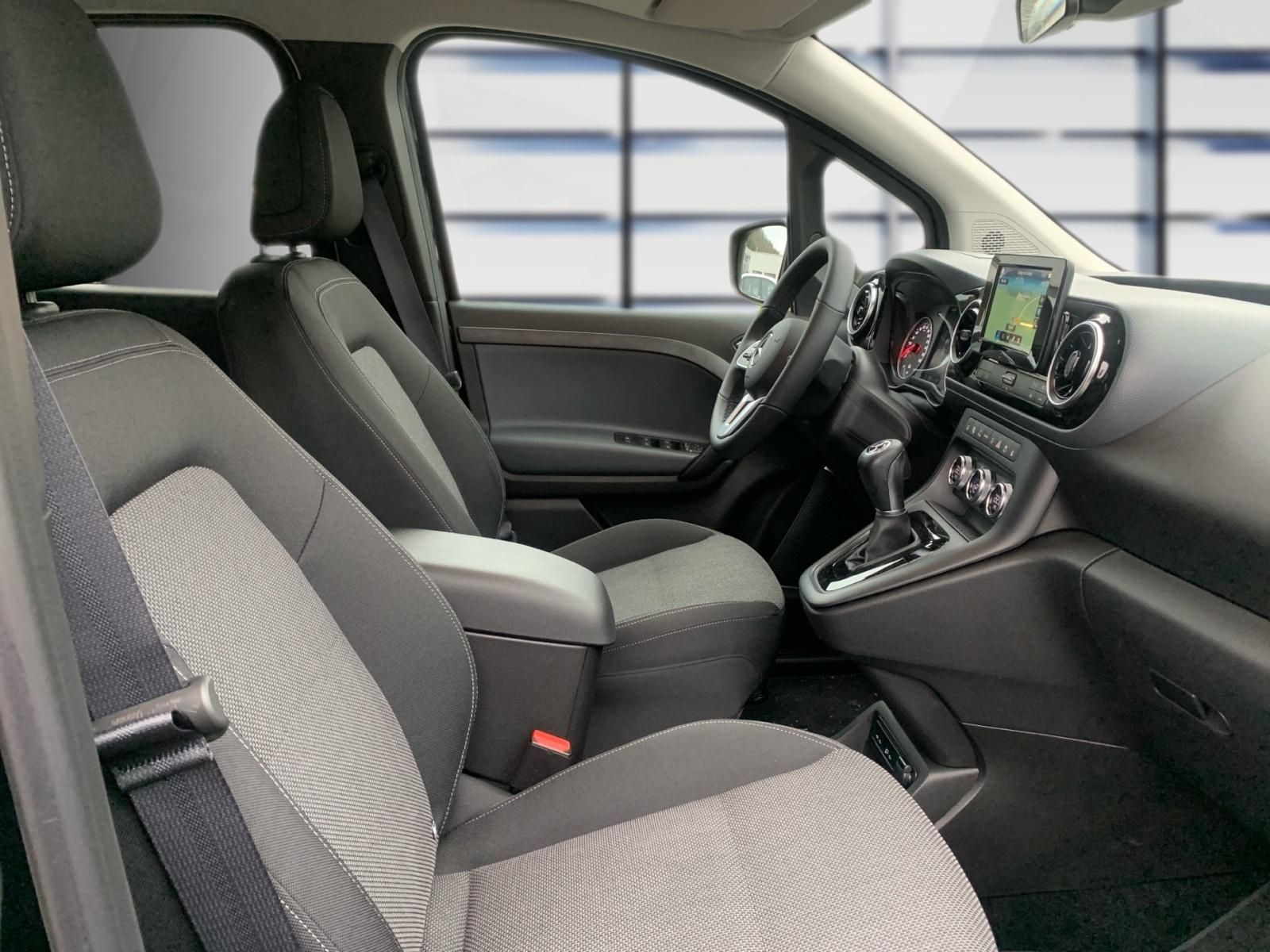 Fahrzeugabbildung Mercedes-Benz eCitan Tourer PRO 2xKlima AHK AUT DynLicht Kam.
