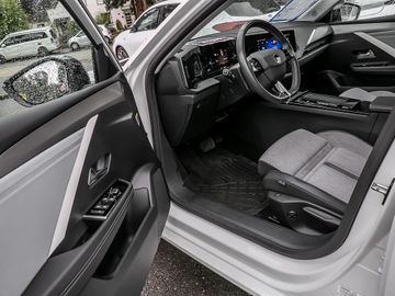 Opel Astra L Sports Tourer 1.5 Elegance Ergonomiesitz