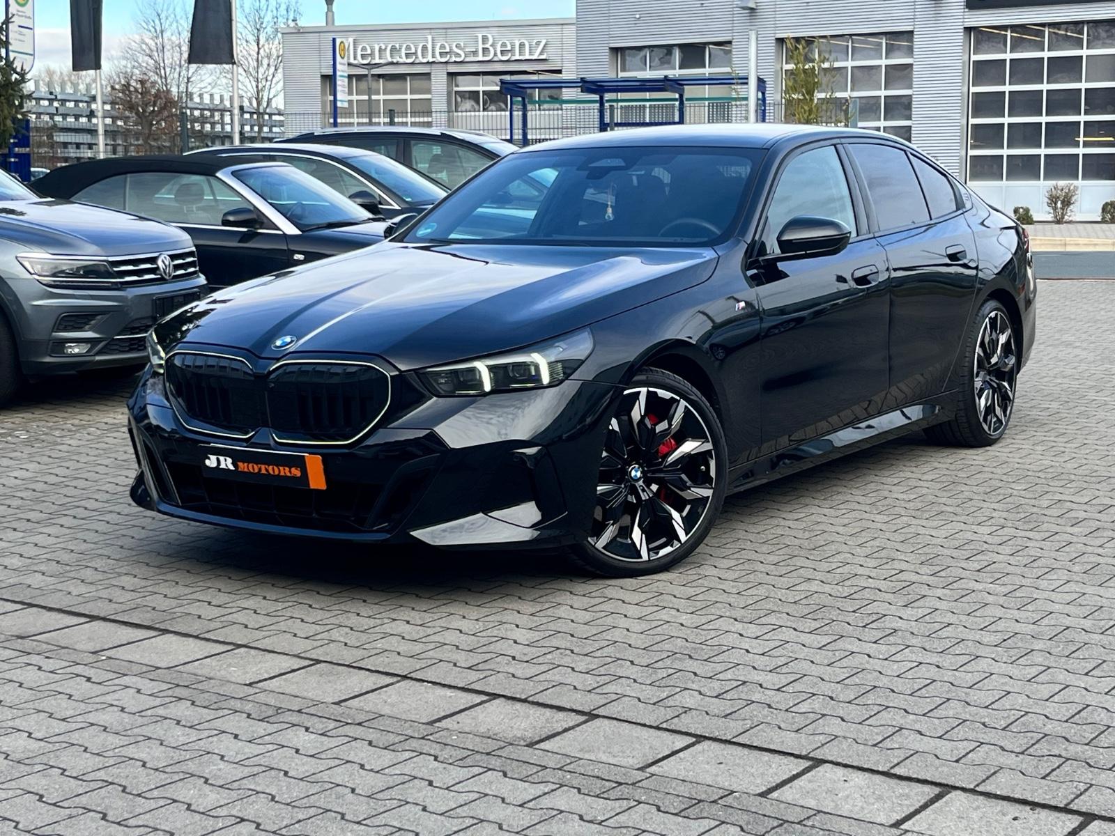 BMW 540 d xDrive M Sport*Pano,Bowers&Wilkins,I-Glow*