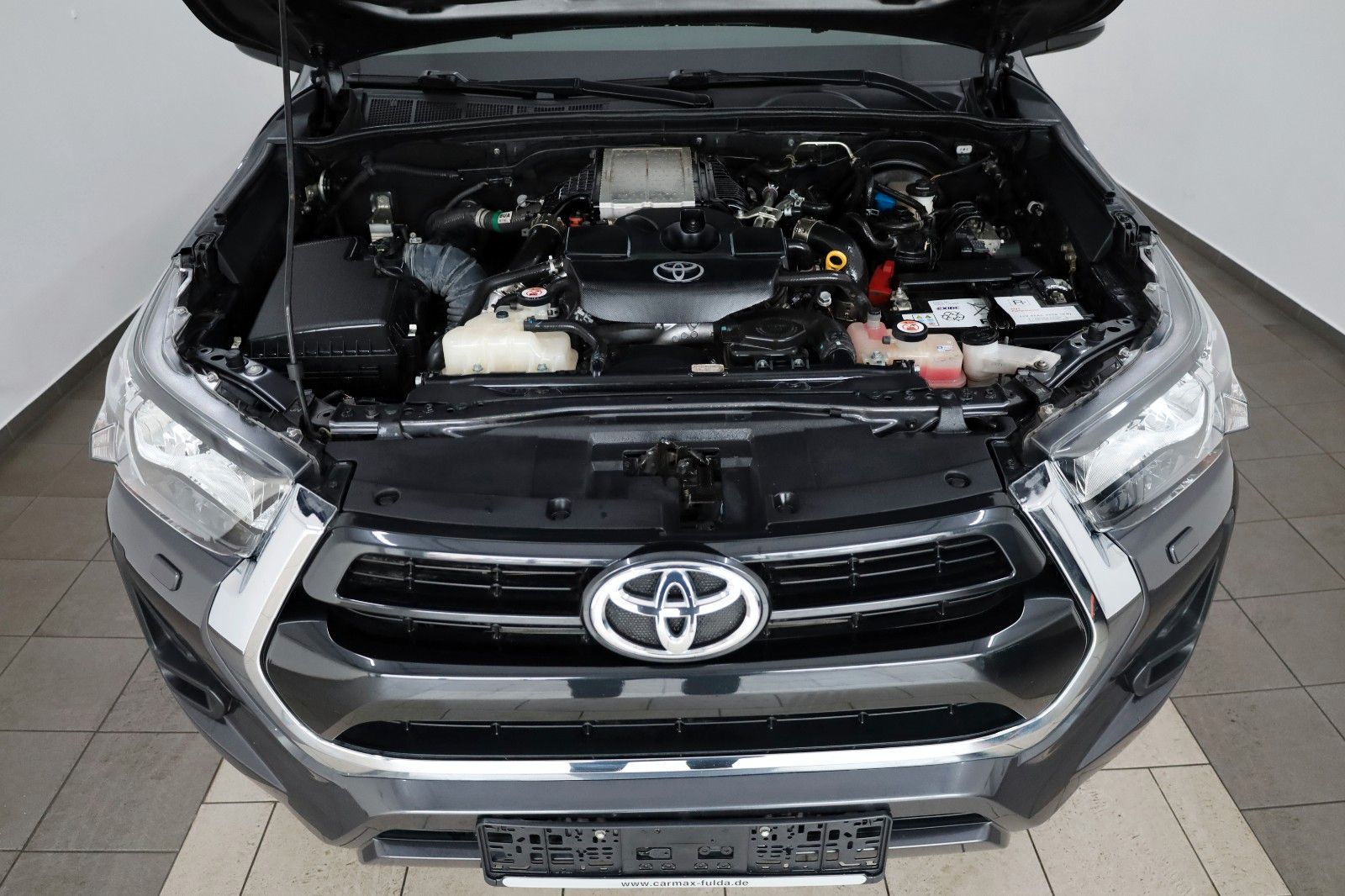 Fahrzeugabbildung Toyota Hilux 2.8 D-4D Comfort DOKA,150kW,Kamer,CarPlay