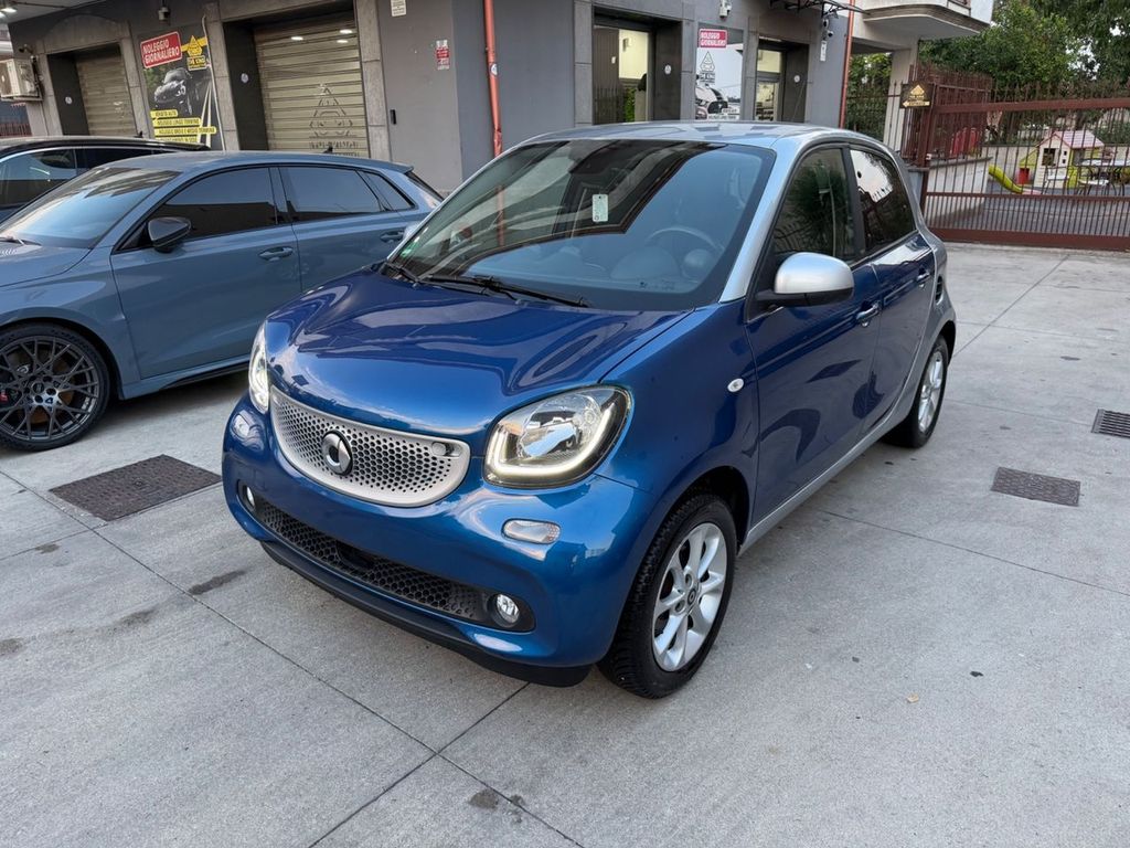 Image of Smart ForFour