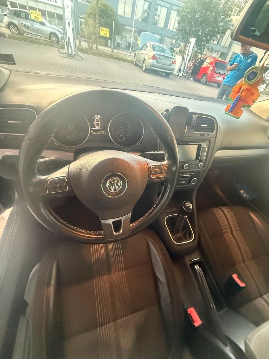 Volkswagen Golf 2012 — photo 6