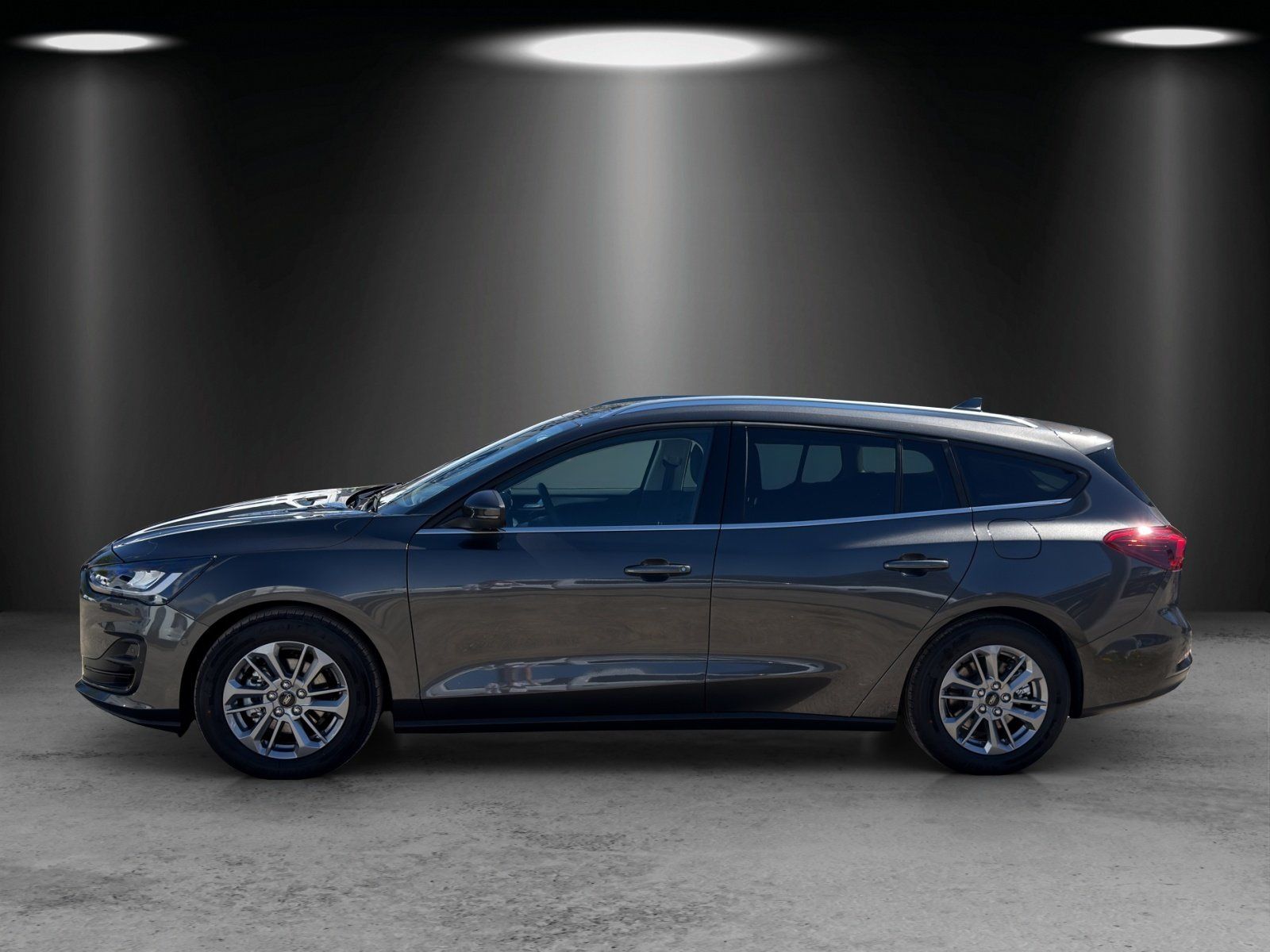 Fahrzeugabbildung Ford Focus Titanium X 155 Winter Pak. B&O Fahrer Pak.