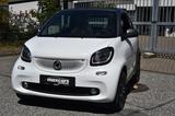 Smart ForTwo Cabrio NAVI KAMERA TÜV NEU - gebrauchte Smart ForTwo aus dem Jahr 2018