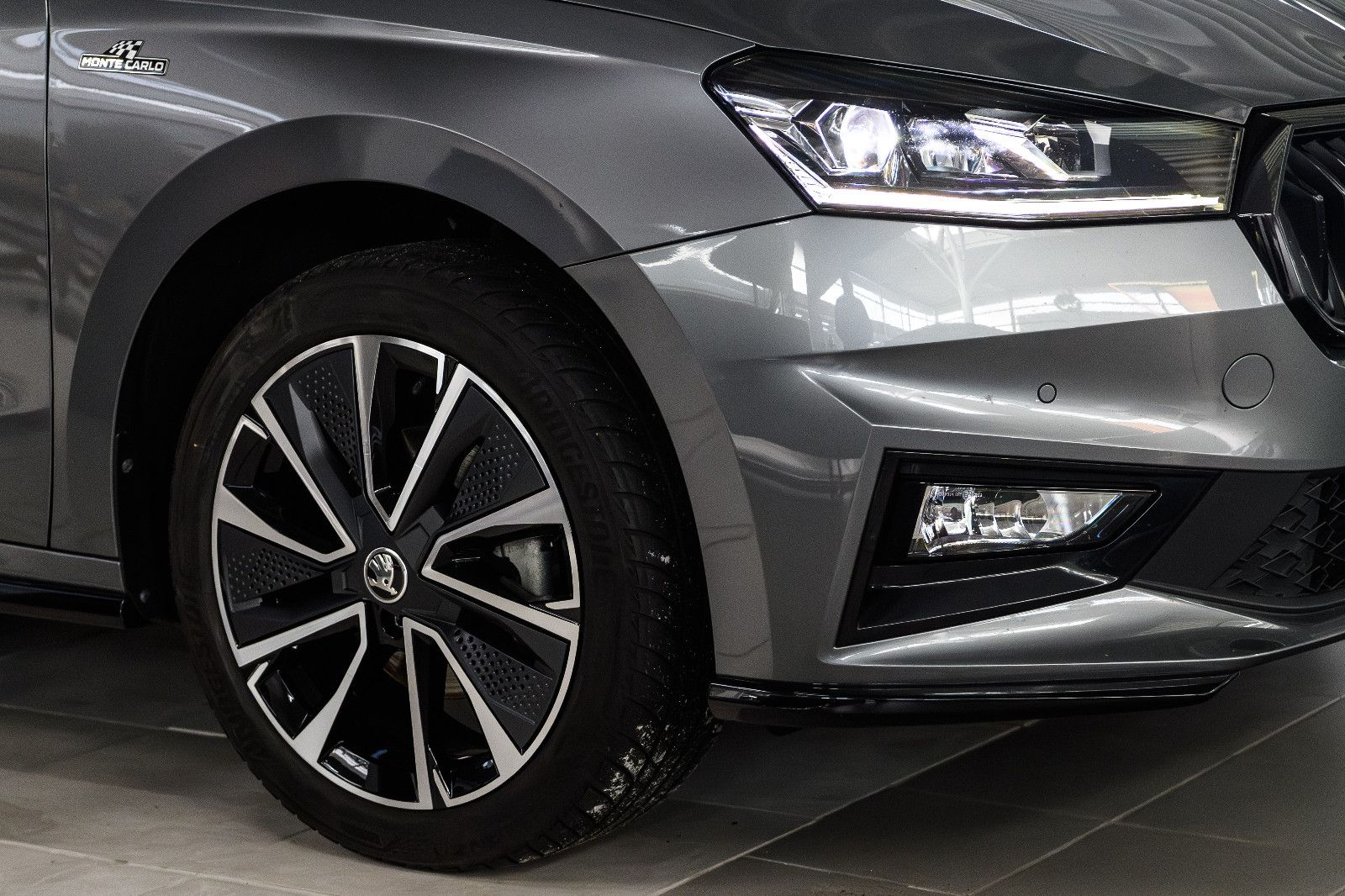 Fahrzeugabbildung SKODA Fabia Monte Carlo 1.0 TSI DSG LED+KAM+GRA+APP