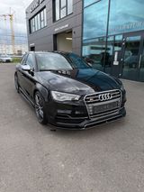 Audi S3  Limousine 2.0 TFSI quattro - - Audi S3 aus 2014